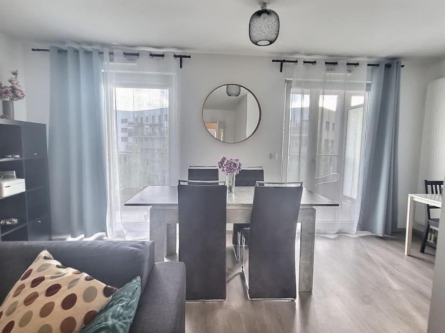 Superbe Appartement Avec 2 Balcons - Vue Sur La Cathedrale Environ 15 Min En Tram 斯特拉斯堡 外观 照片